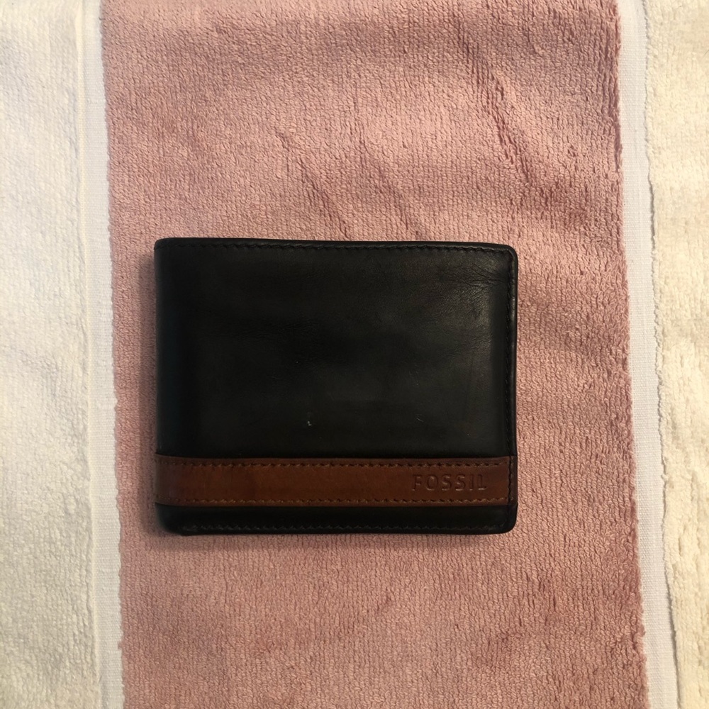 Fossil Wallet